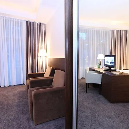 Hotel Havet & 5*