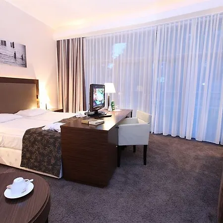Hotel Havet & 5*